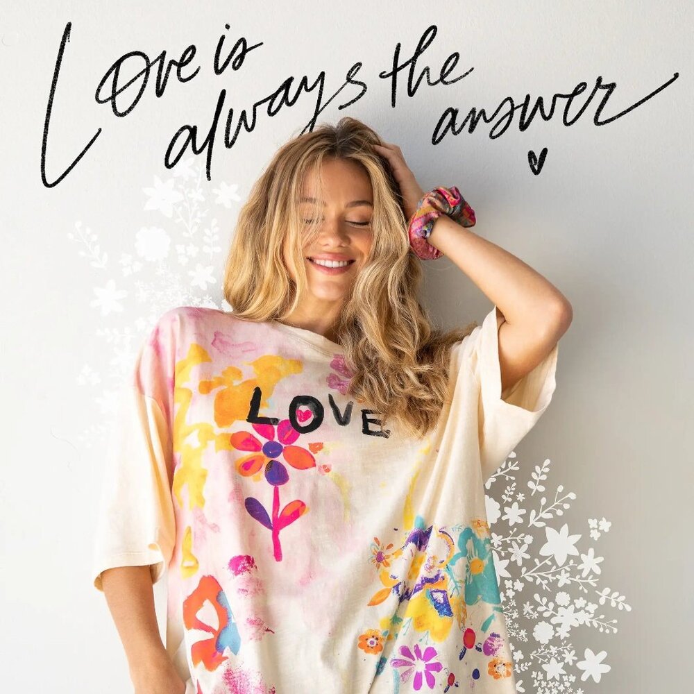 Natural Life Love Tee NWT OS MSRP $35 Cream